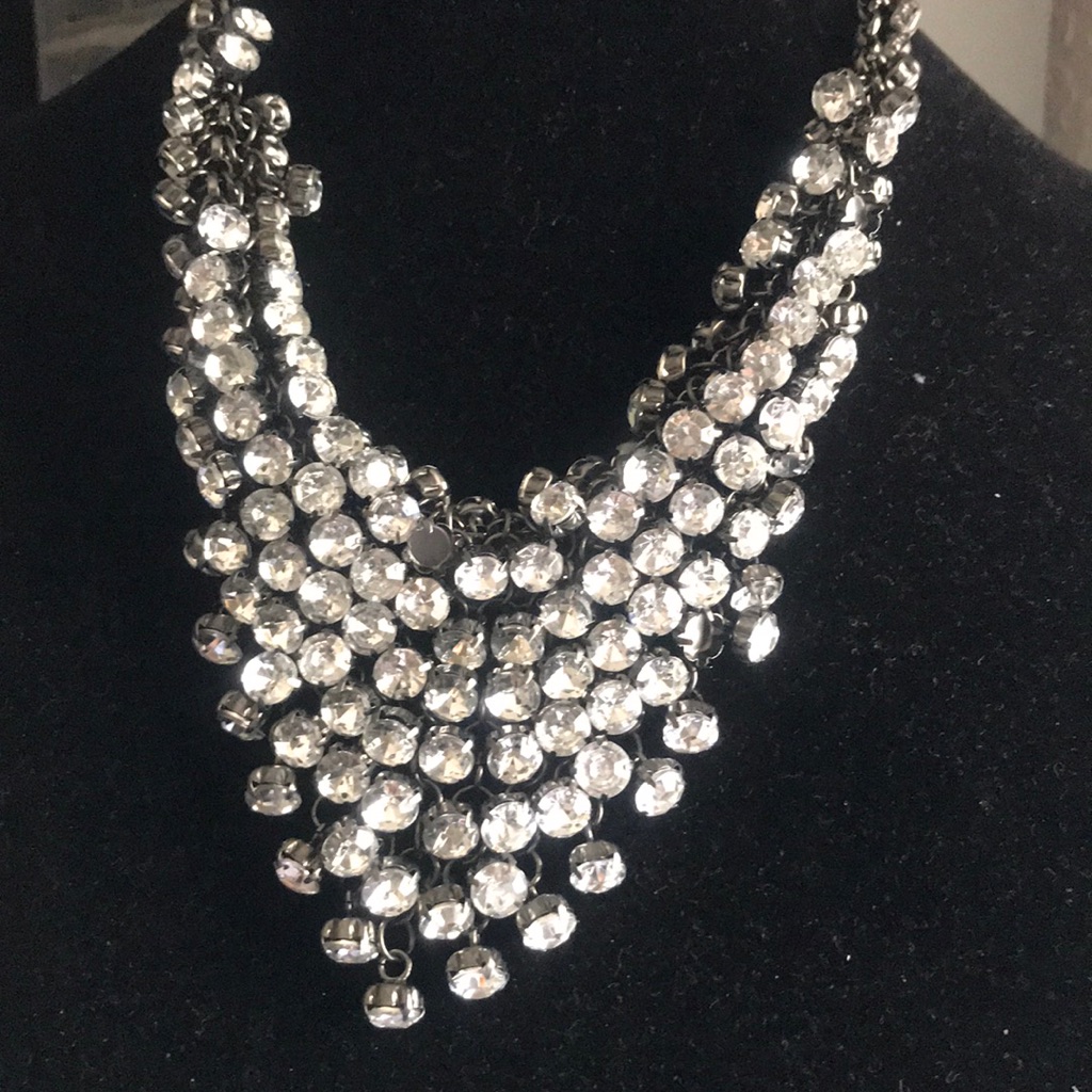 Traci Lynn Bib Necklace Black W/Rhinestone.